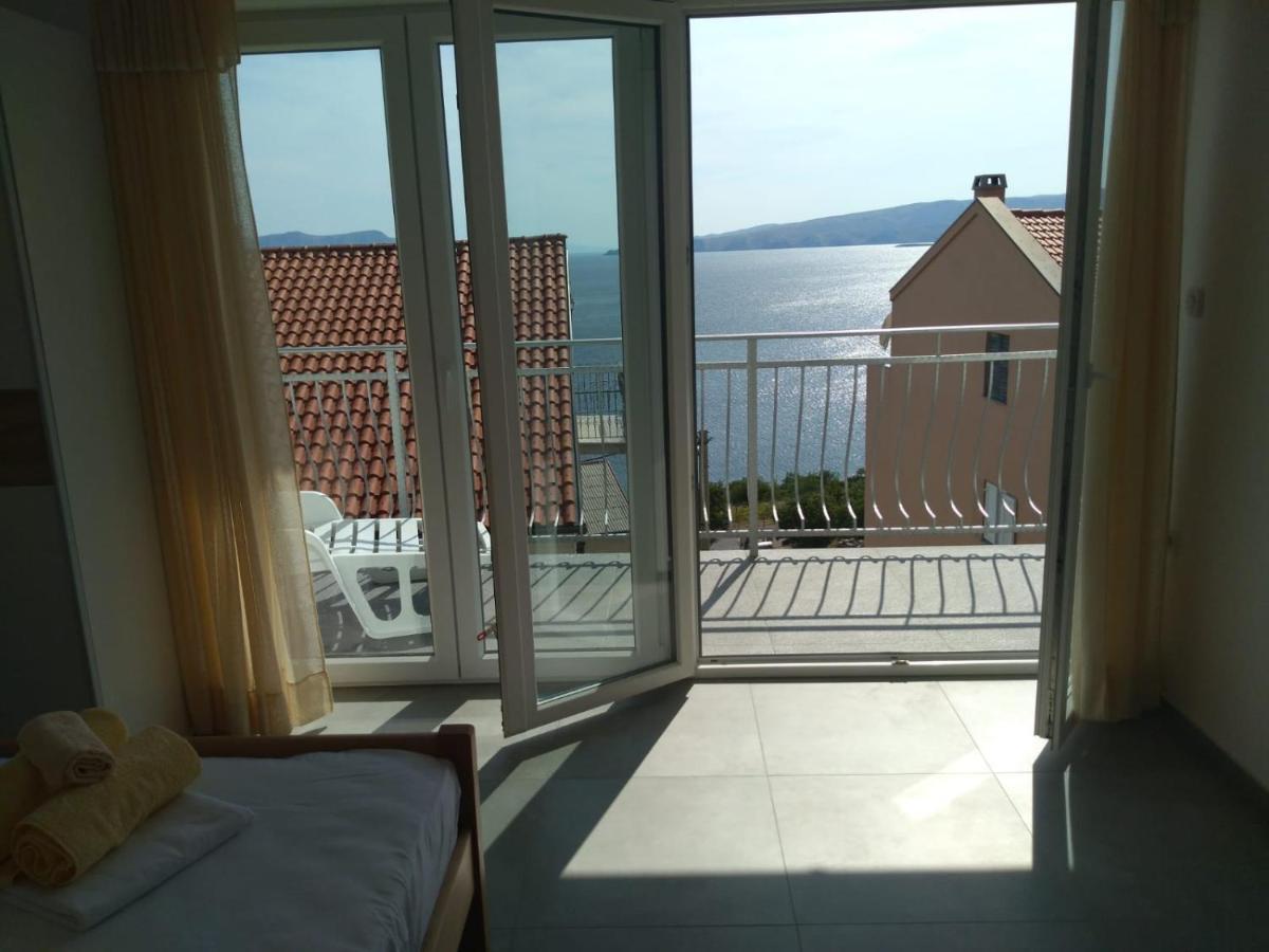 Апартаменты Sea Side App Vratarusa Экстерьер фото