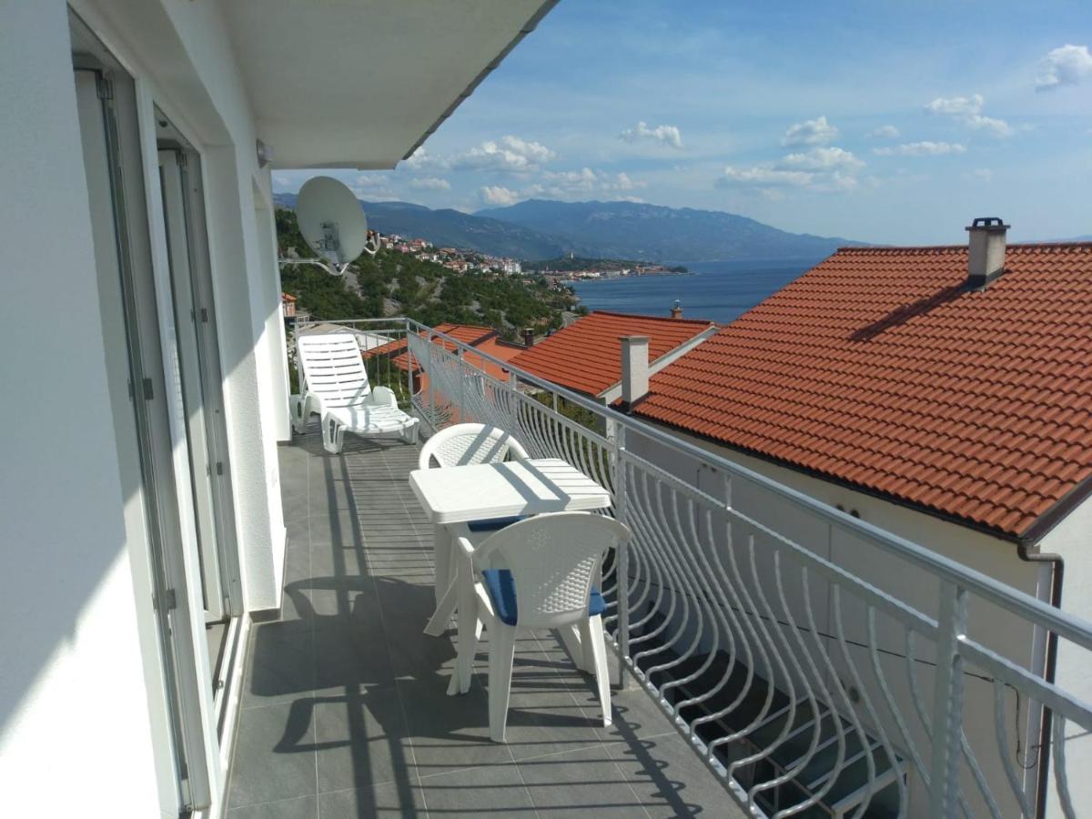 Апартаменты Sea Side App Vratarusa Экстерьер фото